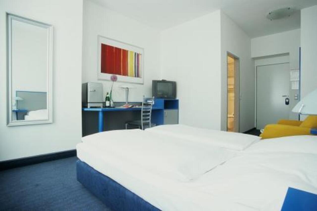 Hotel Alt - Tegel Berlin Eksteriør billede